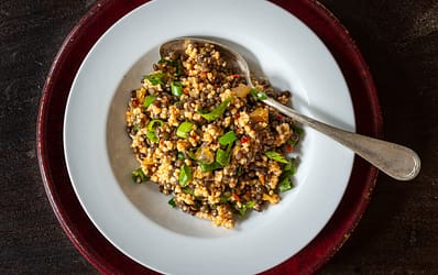 Les Moulins Mahjoub Organic M'hamsa Couscous with Peppers - Olive Ovation