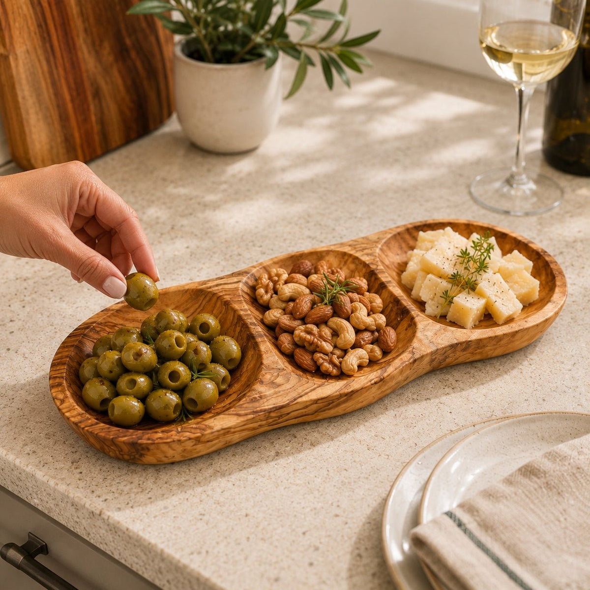 Olive Wood 3-Section Snack & Appetizer Tray - Olive Ovation